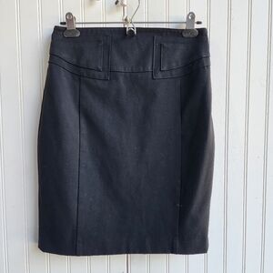 Express Solid Black  Pencil Skirt Buckle Belt Stretch Knee Length Womens Size 4